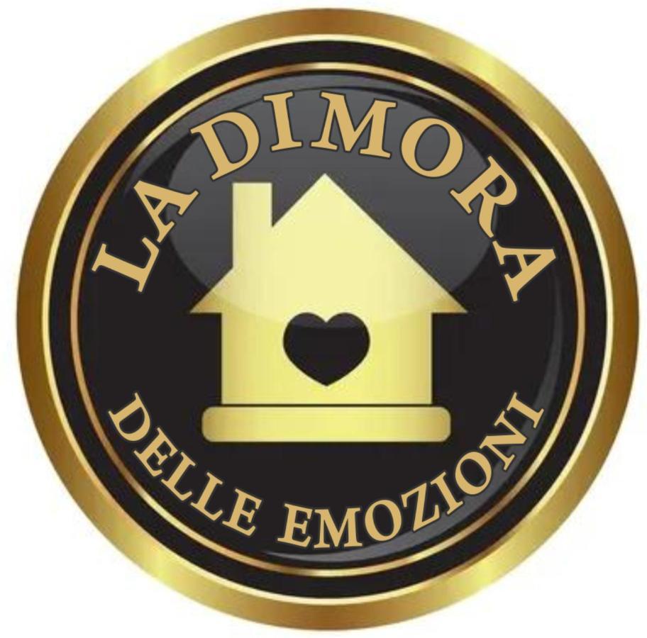 شقة La Dimora Delle Emozioni - Il Fascino Del Centro Storico E L'Adrenalina Dell'Autodromo إيمولا المظهر الخارجي الصورة